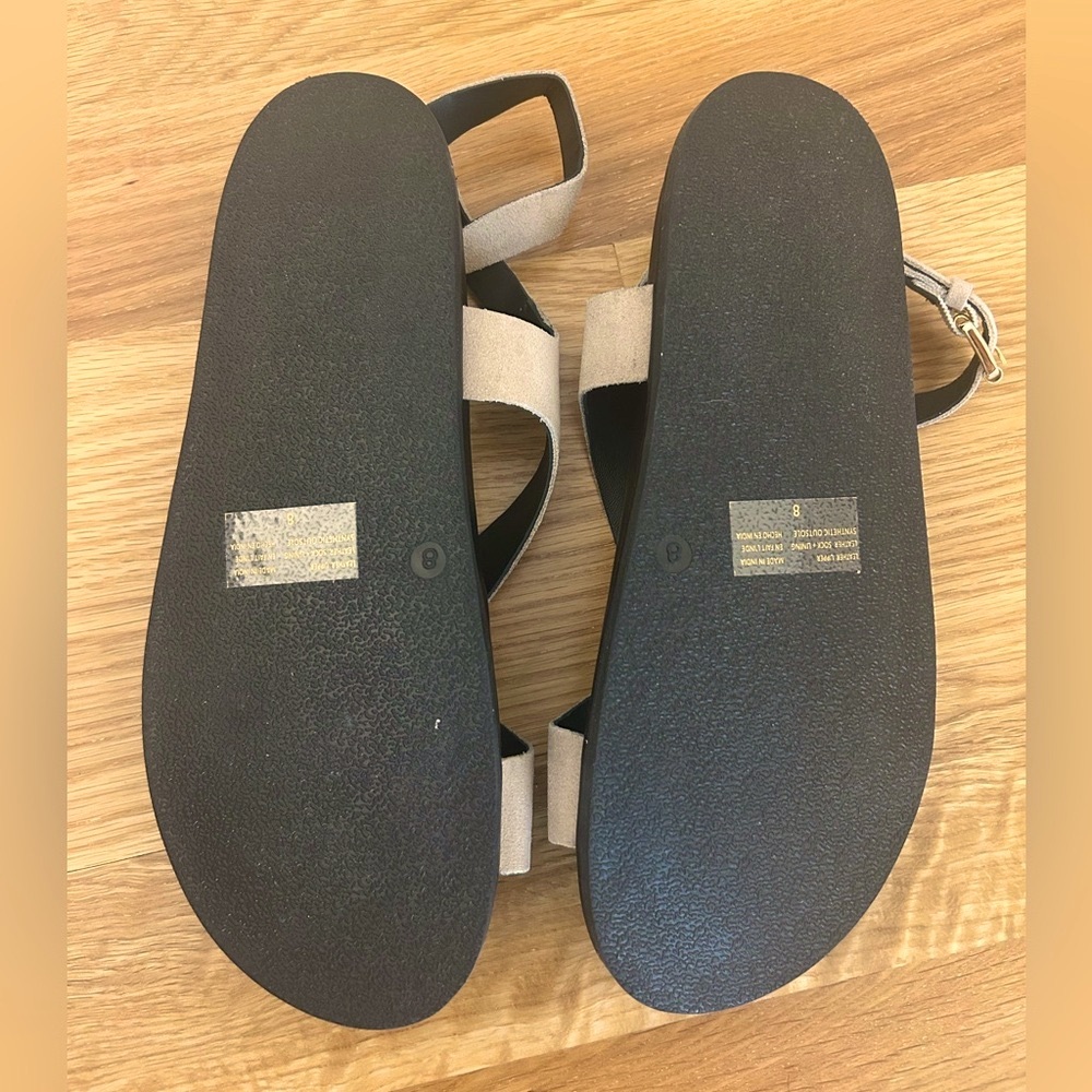 NWT Seychelles Fritz Ankle-strap Sandals in Beige - Picture 3 of 5